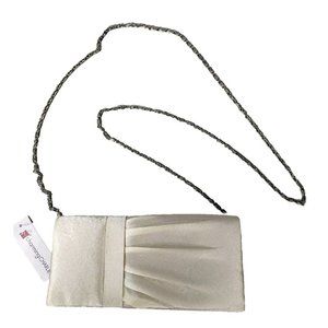Charming Charlie Cream Quilted Purse Clutch Wristlet Silver Chain Shoulder New‎